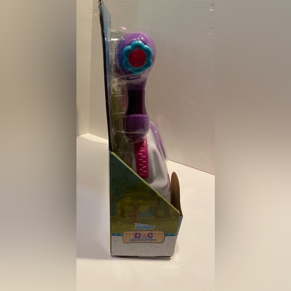 New In Box Disney Junior Doc McStuffins Doctor’s Bag 7-pc Set Age 3+ - Picture 4 of 6